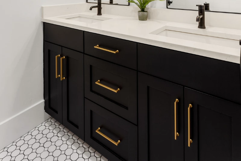 Szafki lazienkowe na wymiar Tarnow6