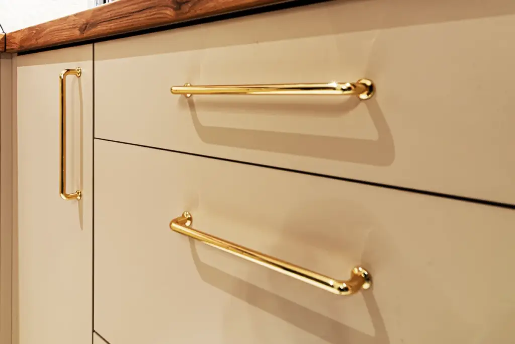 meble na wymiar tarnow7